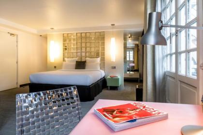 Kube Hotel - image 14