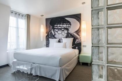 Kube Hotel - image 17