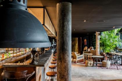 Kube Hotel - image 3