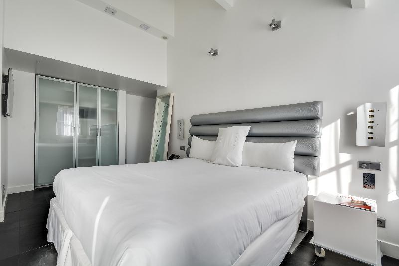 1k Hotel - image 5