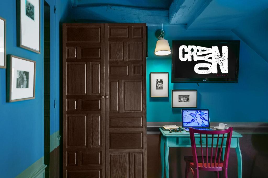 Hotel Crayon By Elegancia - image 5