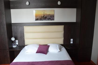 Parc Hotel - image 20