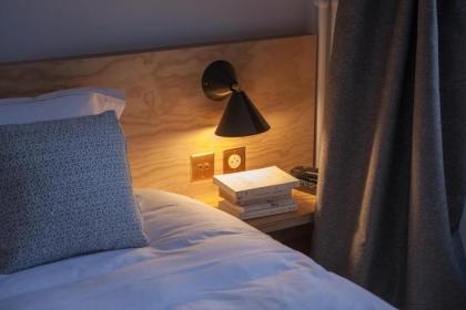 Hotel Montholon - image 2