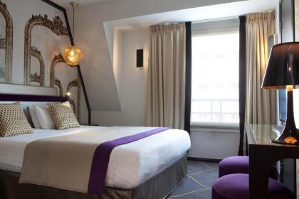 Yllen Eiffel Hotel - image 1