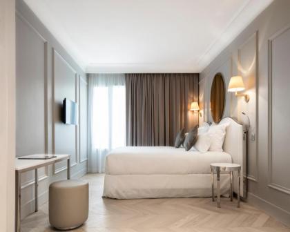 Hotel Trinite Haussmann - image 17