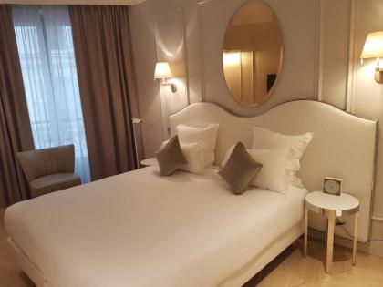 Hotel Trinite Haussmann - image 4