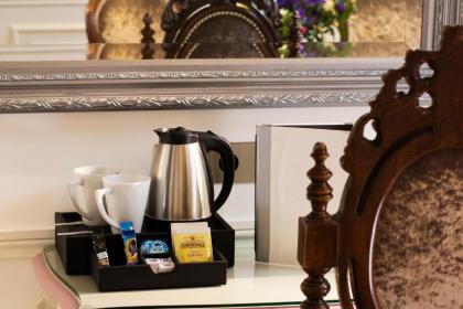 Academie Hotel Saint Germain - image 9