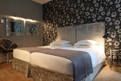 Newhotel Roblin - image 18