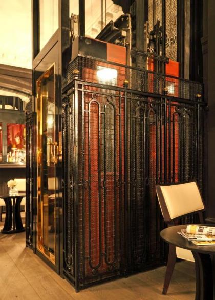Newhotel Roblin - image 6