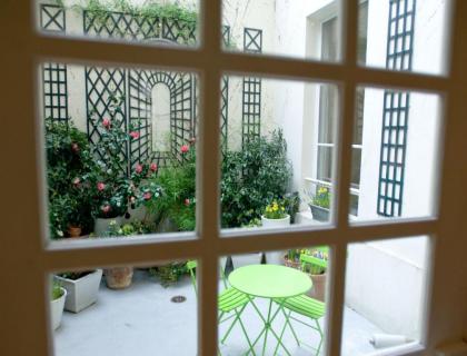 Hôtel Arvor Saint Georges - image 2