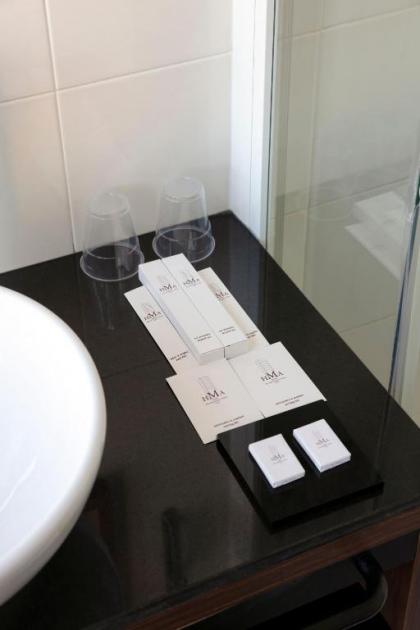 Hotel Montparnasse Alesia - image 14