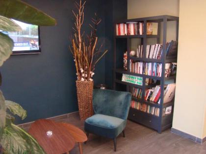 Hotel Montparnasse Alesia - image 5