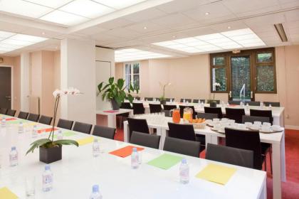 Hotel Montparnasse Alesia - image 9