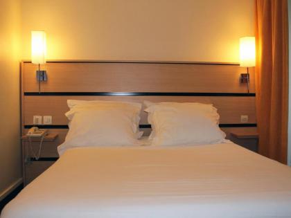 Newhotel Saint Lazare - image 11