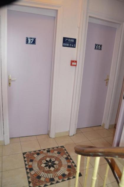 Hôtel Richard - image 4