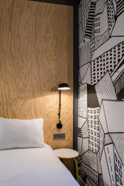 Ibis Styles Paris Place d'Italie - Butte Aux Cailles - image 3