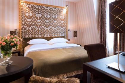 Hotel Ares Eiffel - image 17