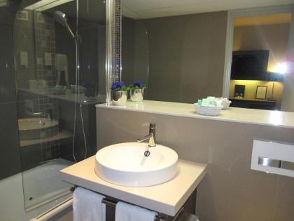 Hotel Harvey - image 11