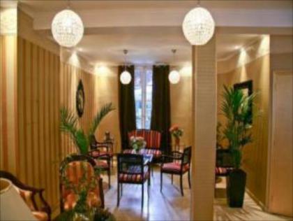 Tamaris Hotel - image 11