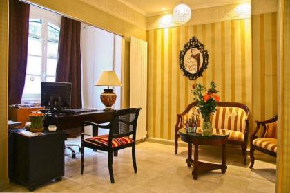 Tamaris Hotel - image 14