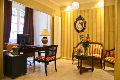 Tamaris Hotel - image 2