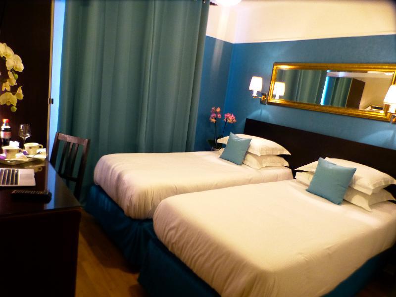 Tamaris Hotel - image 3