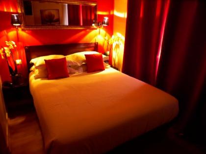 Tamaris Hotel - image 4