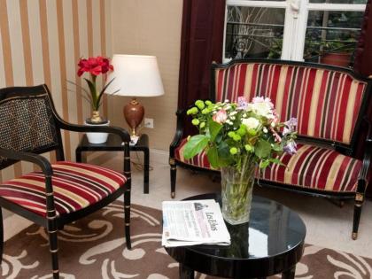 Tamaris Hotel - image 9