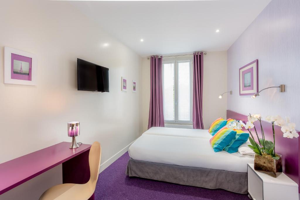 Porte De Versailles Hotel - image 3