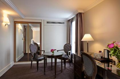 Hotel Royal Saint Honore Paris Louvre - image 19