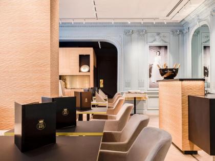 Hotel Royal Saint Honore Paris Louvre - image 4