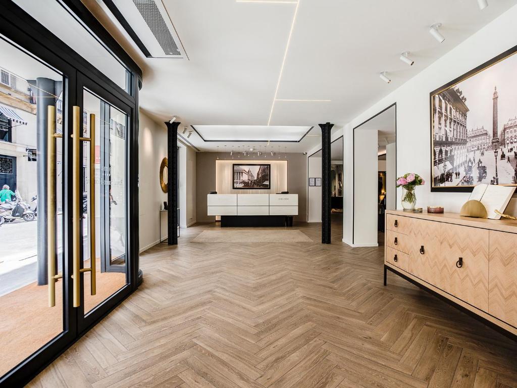 Hotel Royal Saint Honore Paris Louvre - image 5