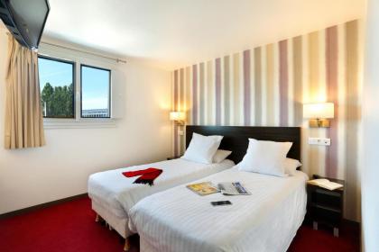 Grand Hotel Senia - image 14