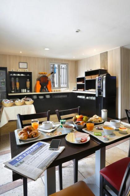 Grand Hotel Senia - image 19