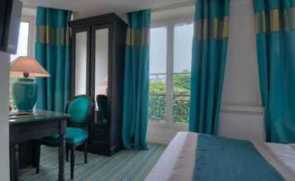 Hotel Cluny Square - image 1