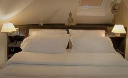 Hotel Cluny Square - image 6
