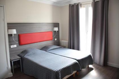 Est Hotel - image 1
