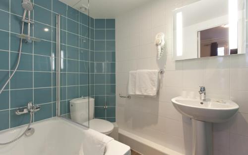 Est Hotel - image 3