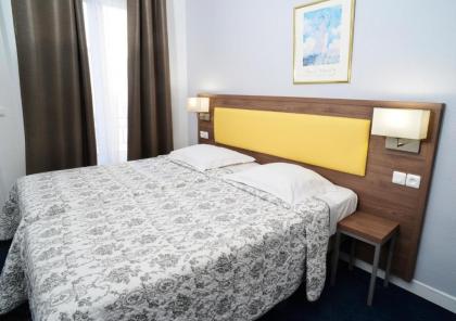 Hotel Ambassadeur - image 1