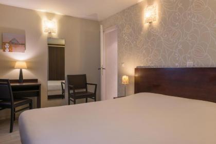 L'Ouest Hotel - image 10