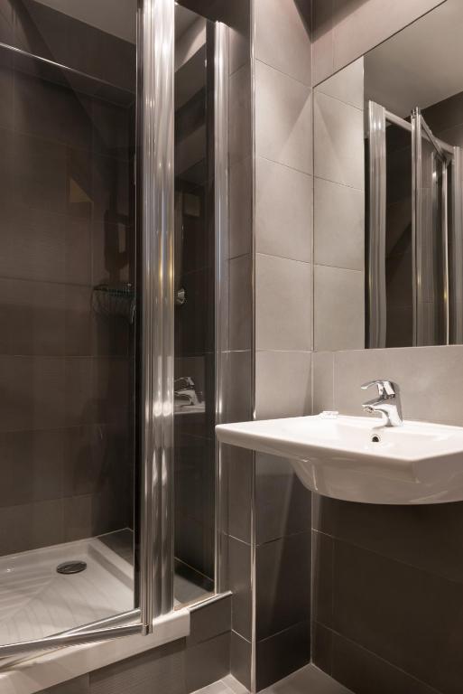 L'Ouest Hotel - image 7
