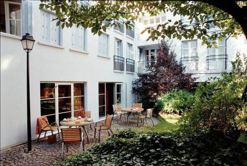 Adagio Paris Montmartre - image 2
