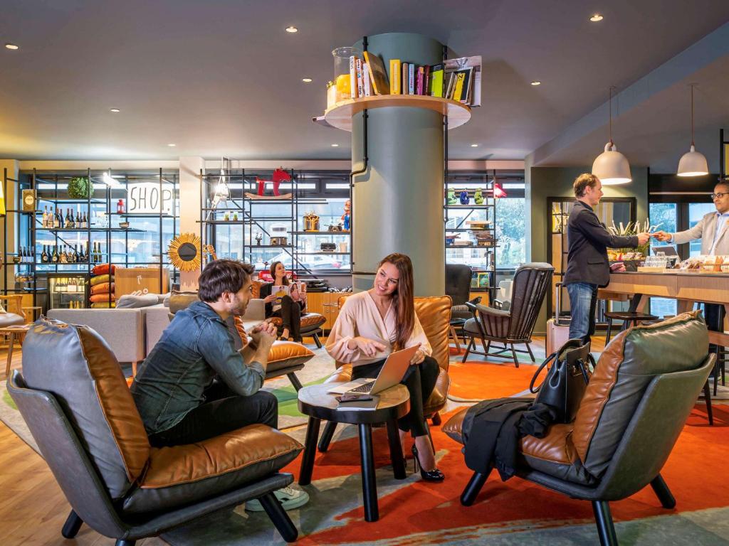 Aparthotel Adagio Paris Bercy Village - main image