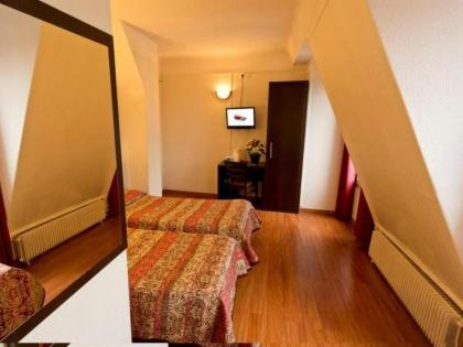 Hipotel Paris Printania - image 18