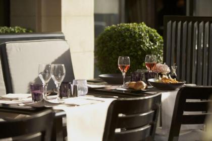 Hotel Montalembert - image 19
