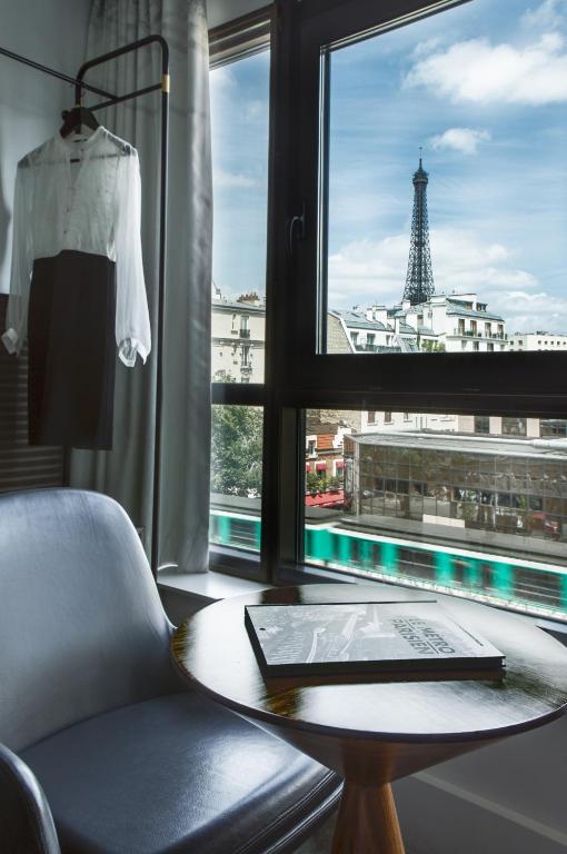 Le Parisis - Paris Tour Eiffel - image 4