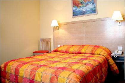 Grand Hotel Dore - image 12