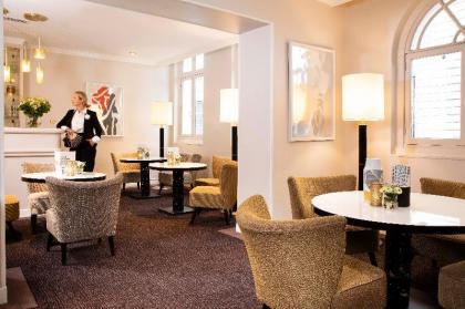 Hotel Duminy Vendome - image 4