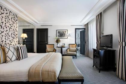 Hotel Castille Paris - image 15