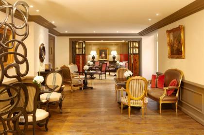 Hotel Castille Paris - image 2